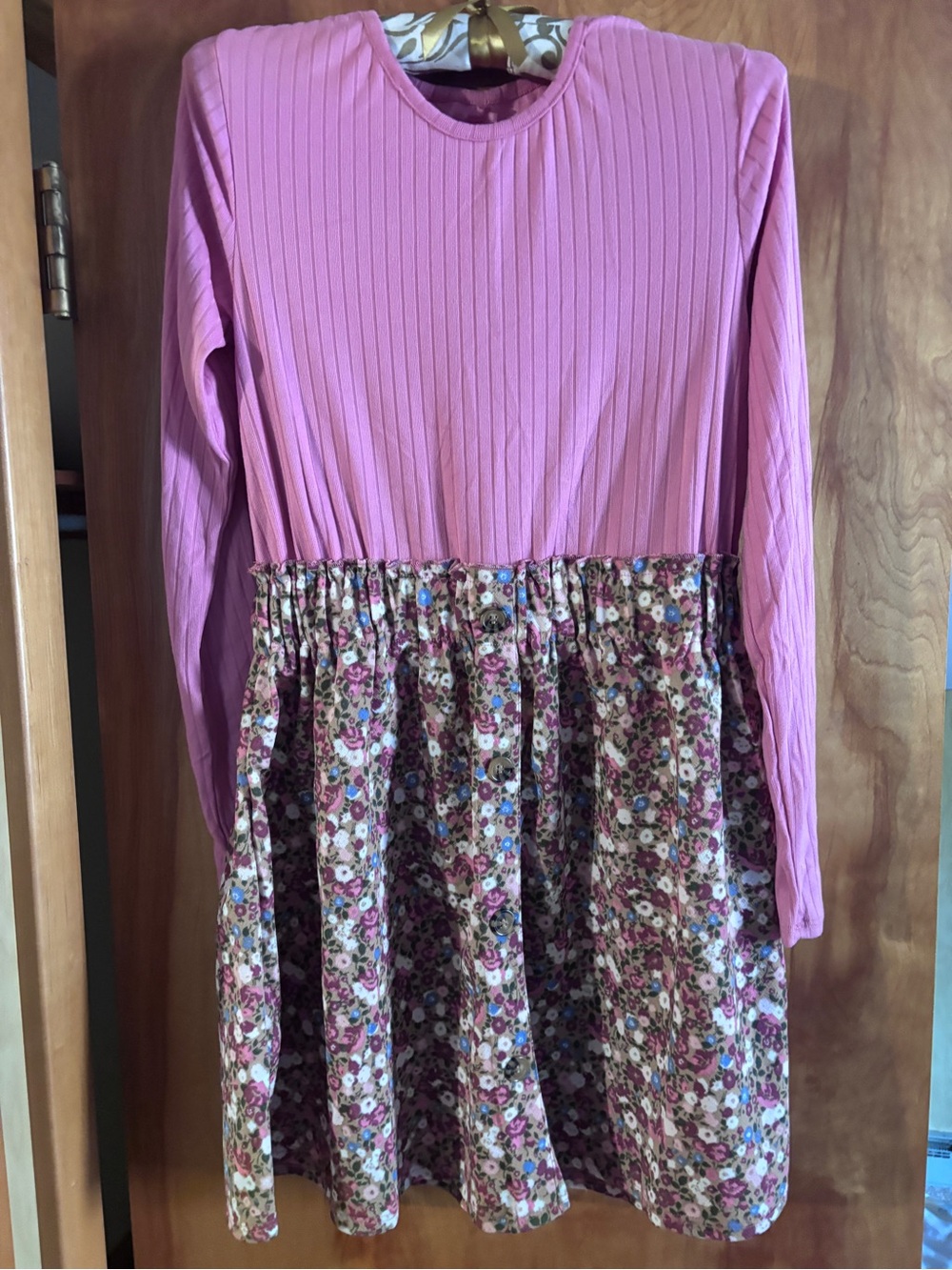 NWOT One Step Ahead Pink Ribbed Long Sleeve Top with Floral Skirt girls Sz 14/16